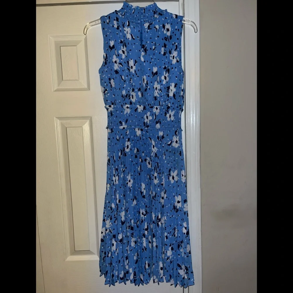 Nanette Lepore Pleated Dress, Size 2 - Picture 4 of 10